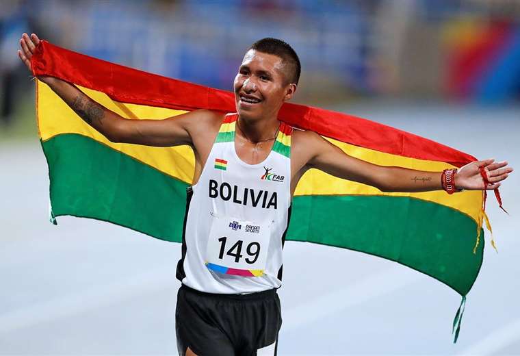 Boliviano David Ninavia, campeón sudamericano de atletismo